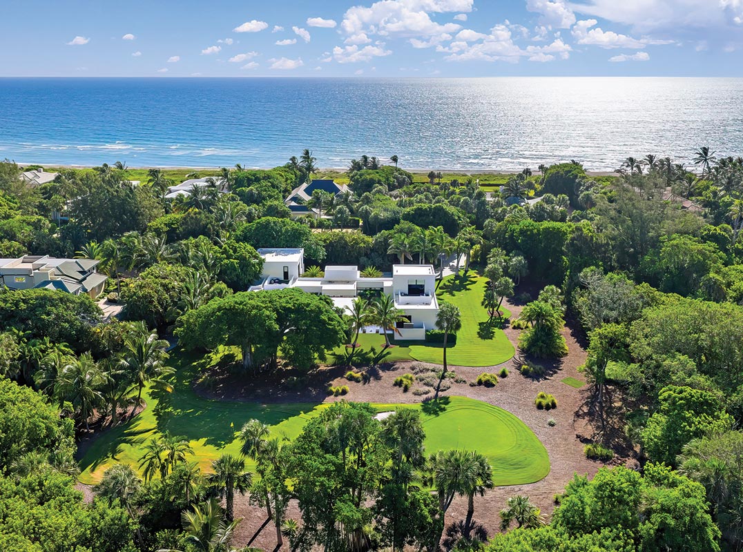 Experience Unmatched Coastal Living on Jupiter Island